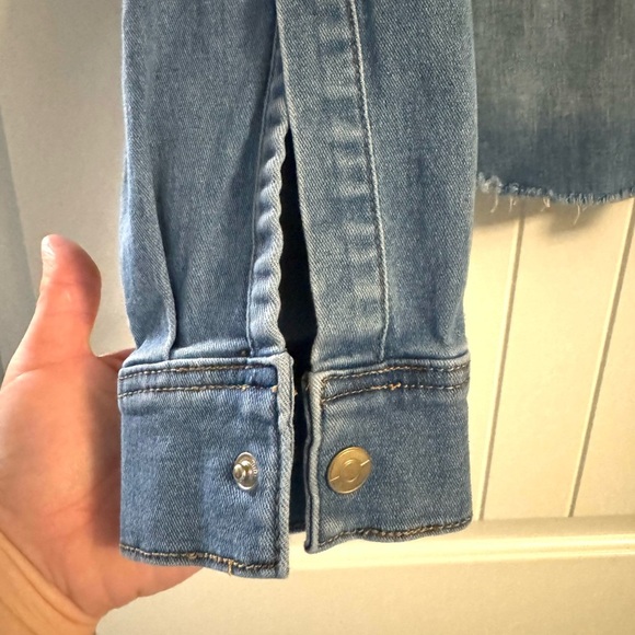 Tribal Jeans Women’s XL Cropped Jean Jacket w Stretch & Snap Button Closure - Picture 6 of 9